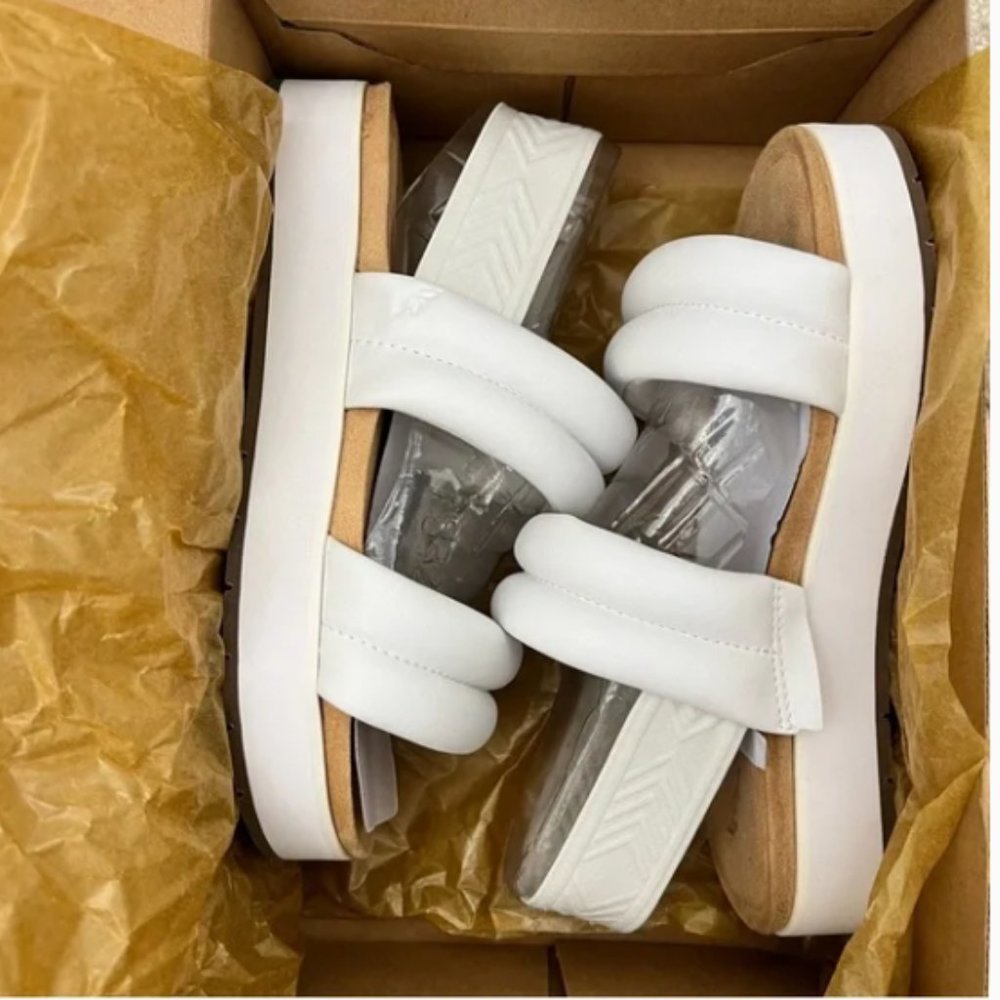 Koolaburra by Ugg Anida (white Sandals)